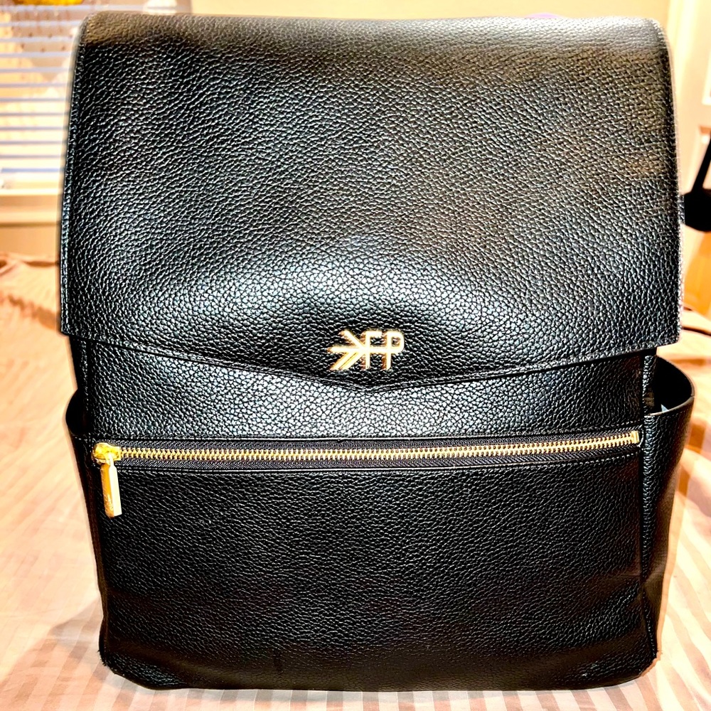Freshly Picked Large Ebony Classic Diaper Bag